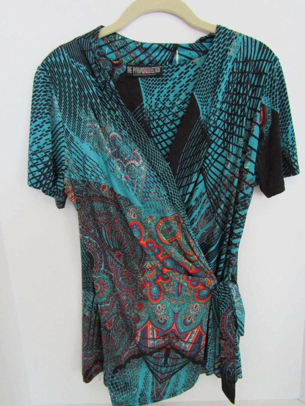 THE PYRAMID COLLECTION Women's M  Floral Print  Faux Wrap Boho Blouse Top